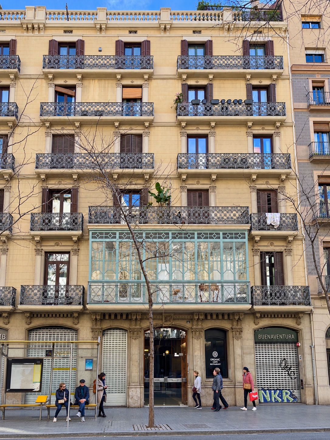 Somnomi office building at Calle Trafalgar in Barcelona